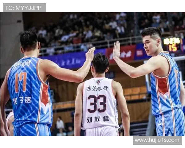 中欧冠军杯广东队对阵新疆队精彩比分回顾与赛况分析